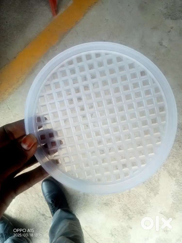 Idiyappam making plastic plate