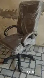 Office Boss chair , Price is Fix and Final