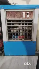 Cooler on sale negotiable only for today