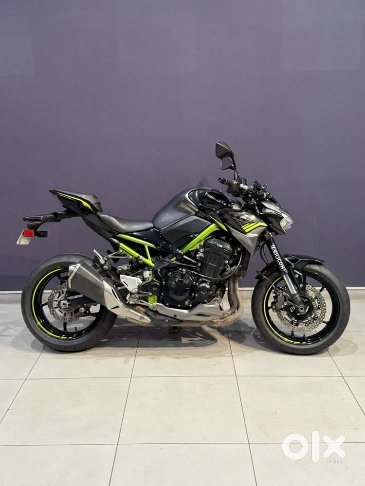 KAWASAKI Z900 ( 2021)