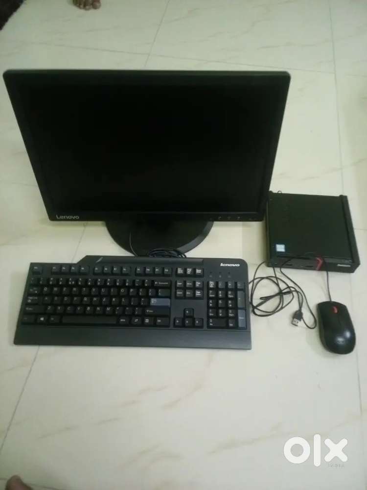 Lenovo thinkcenter M900