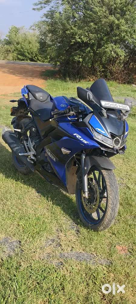 Yamaha R15 V3