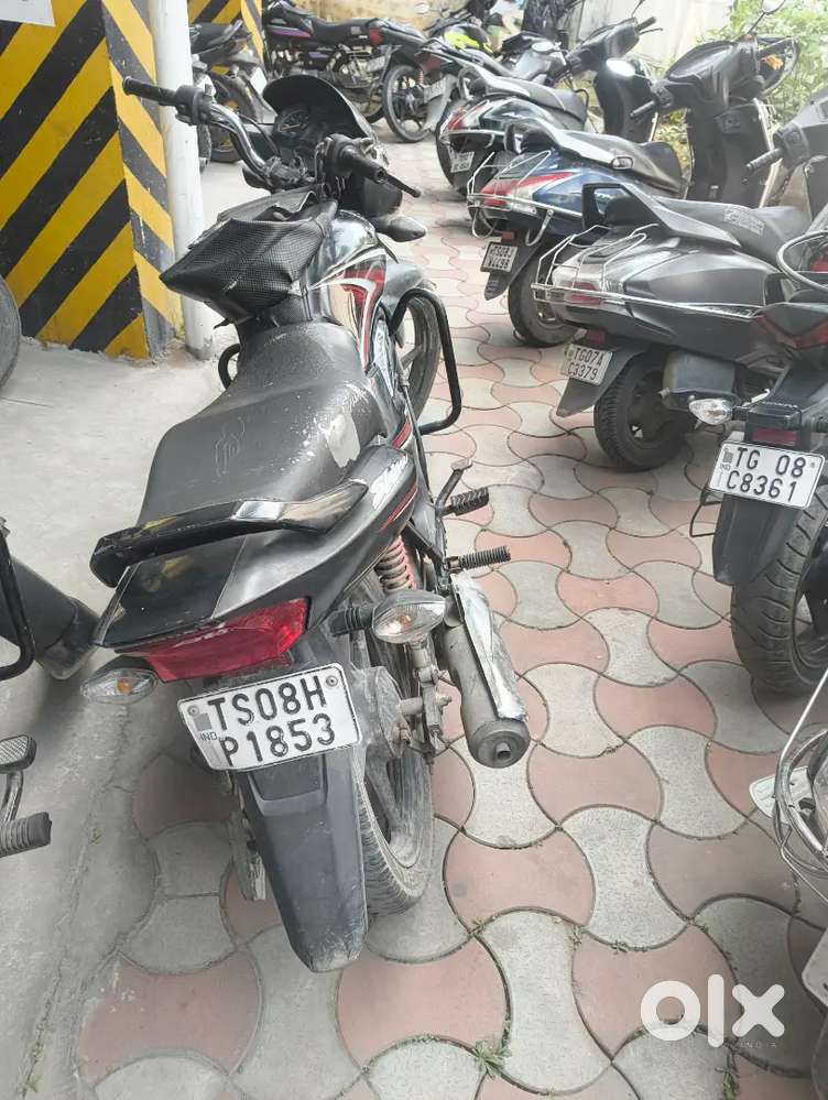 Good condition BS6 Honda Shine