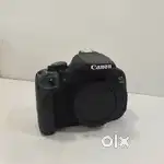 Canon EOS 700D 18MP Digital SLR Camera (Black) with 18-55mm & 55-250m