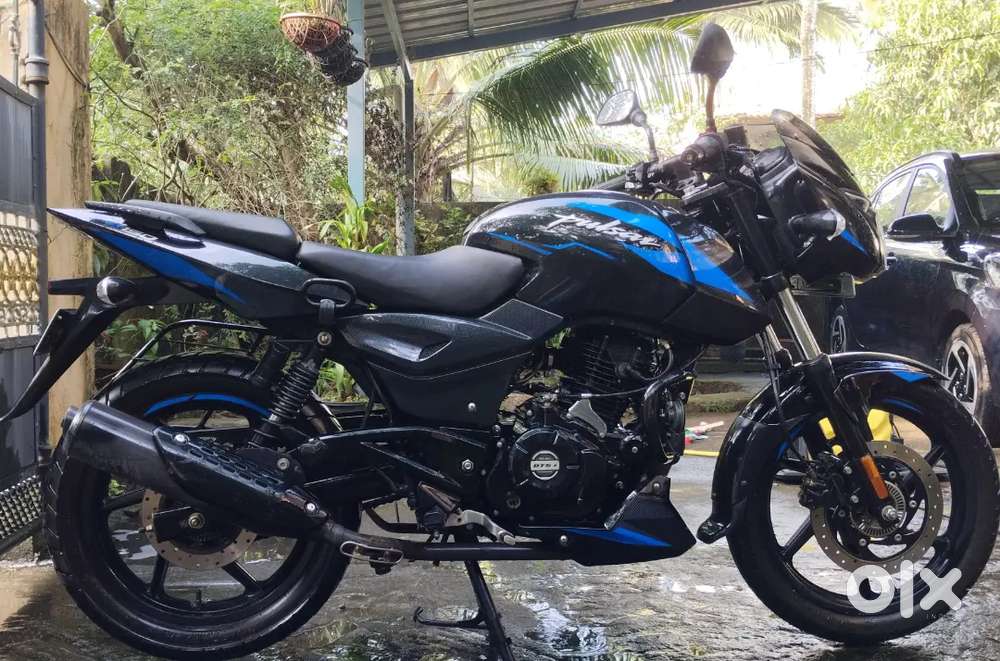 Pulsar 150 twin dics with single channel abs