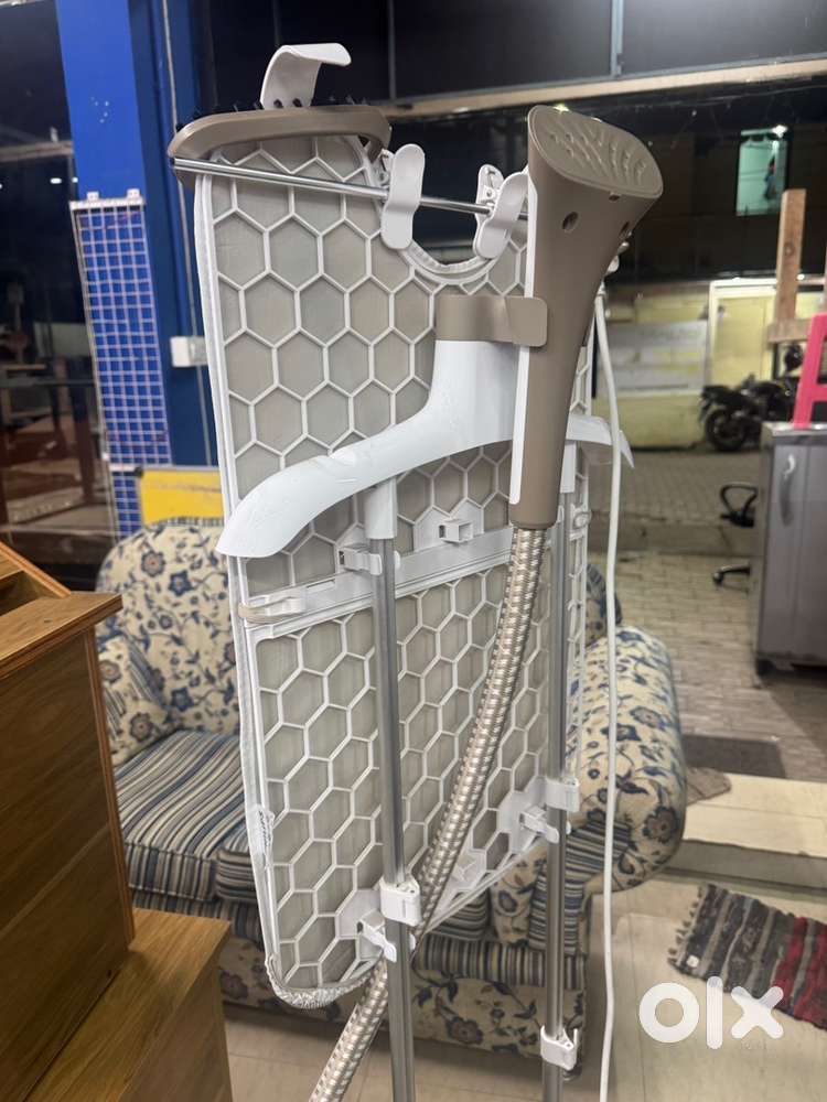 Philips Standing Iron dress steam machine