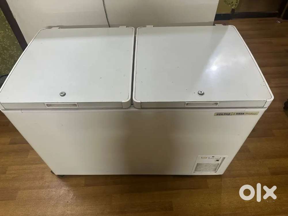 Voltas deep freeze