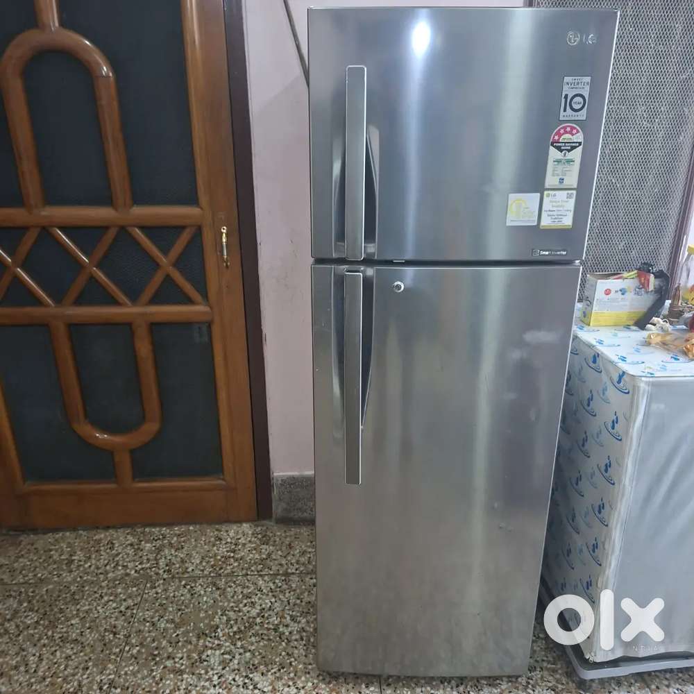 I m Mudit Kapoor,  i m Selling old fridge,  fridge model 2018,