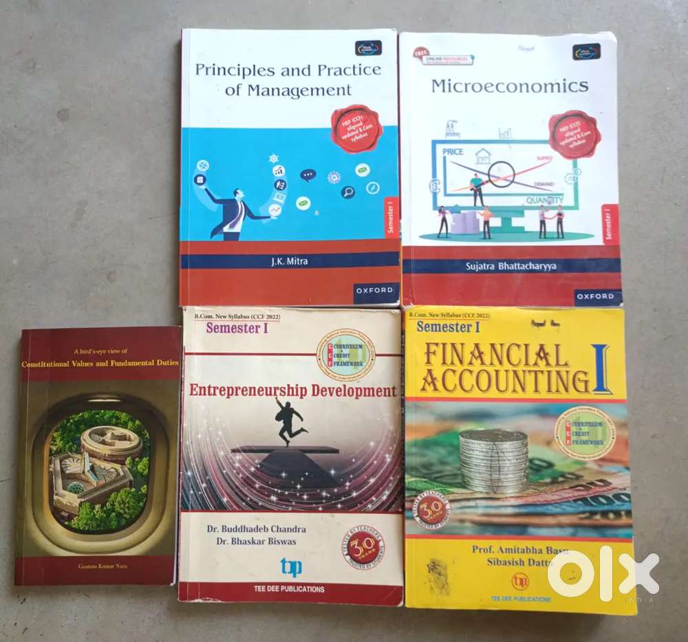1st Sem BCOM (hons/gen) CU.. In Half Price Full Set of Books