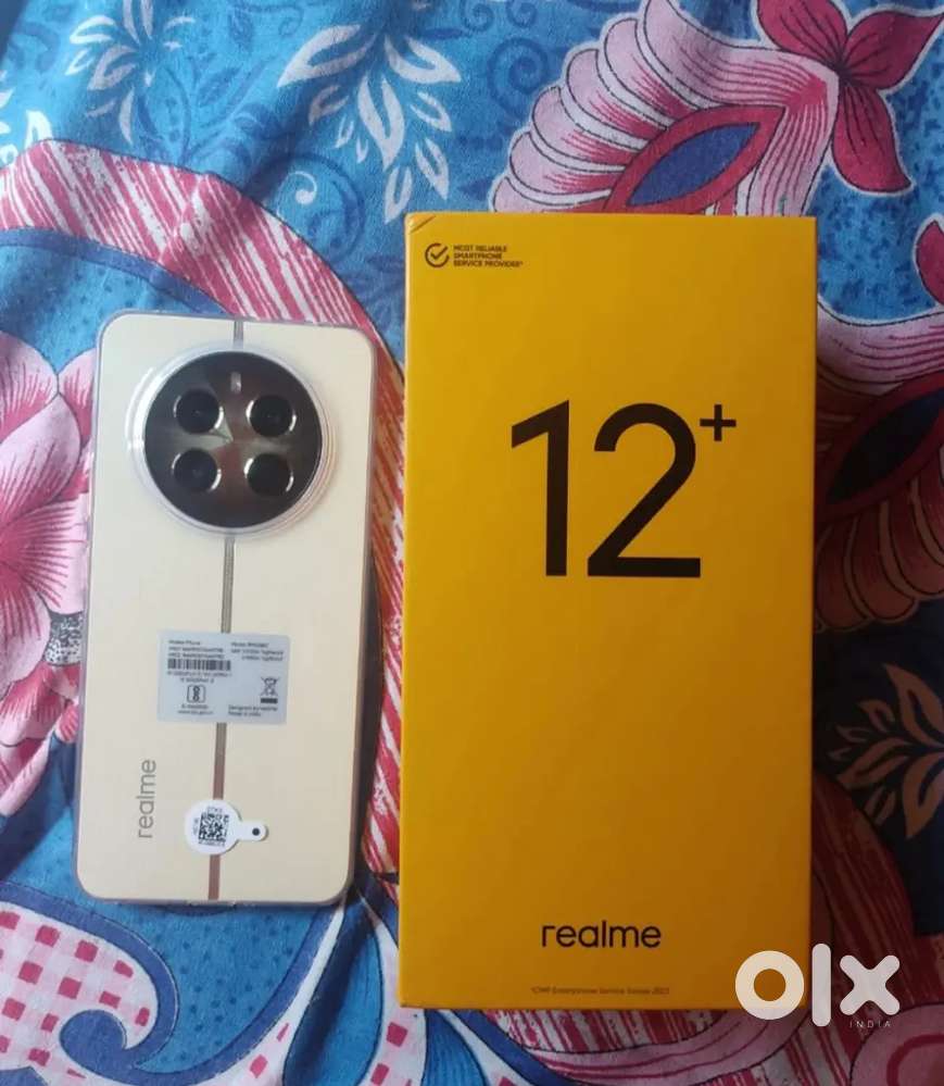 Realme 12+(8/256)
