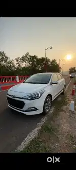 Hyundai i20 elte 2016 sept Top end model Asta (0)