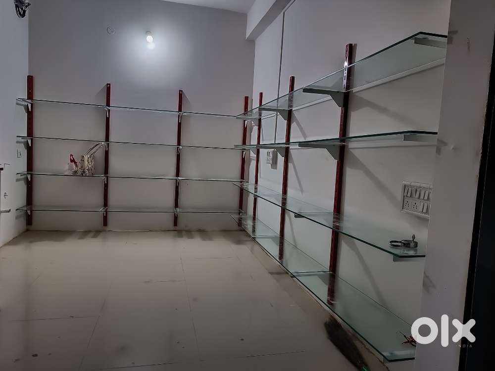 GLASS SHELVES AND METAL FIXTURES FOR STORE PURPOSE