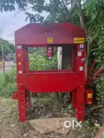Hydraulic press