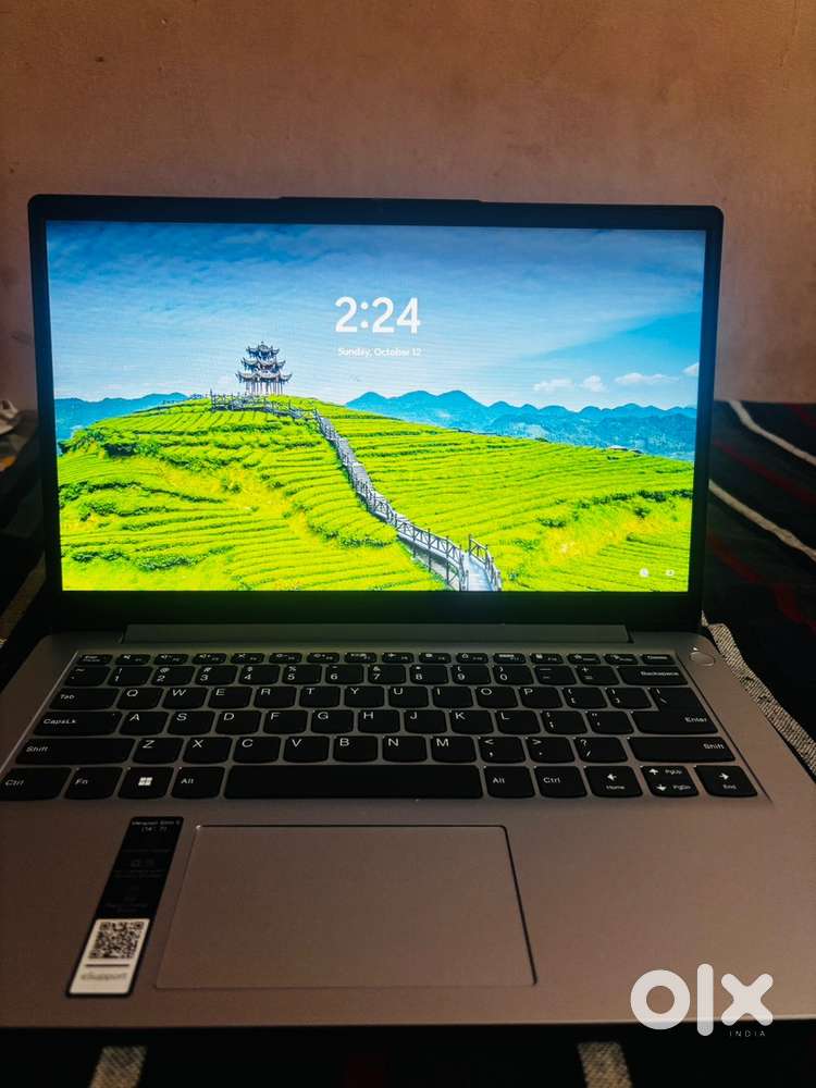 LENOVO Ideapad slim 3 in exelent condition