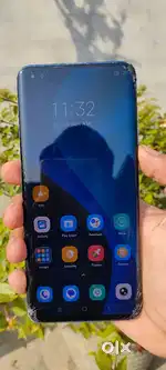 Mi 10 5g 8+4 ram 256 memory curved display flagship phone