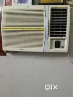 Samsung window ac 1.5 ton non inverter AC 5 year old