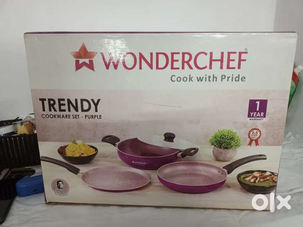 Purple cookware