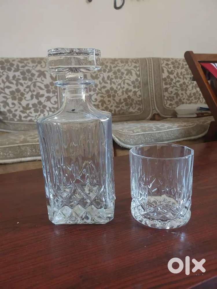 Brand new 7 piece Glass decanter set(mrp 4800). Price negotiable.