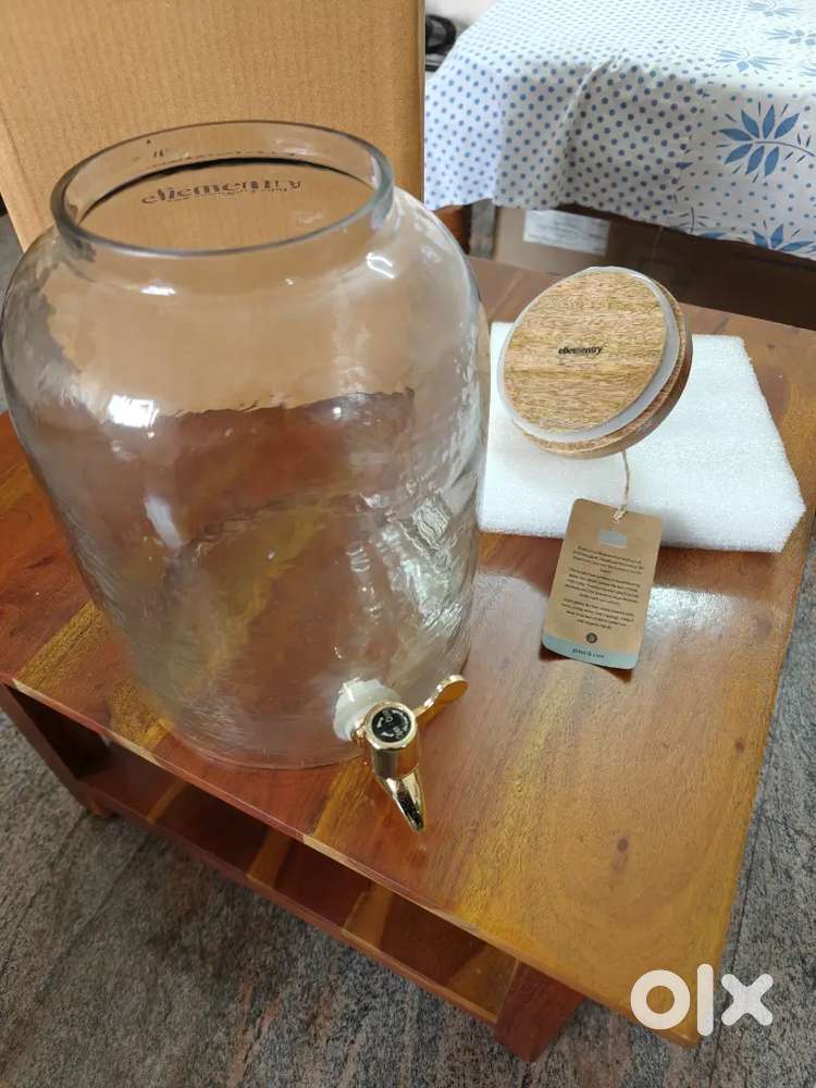 Stylish Glass water Camper