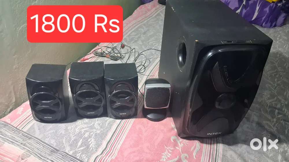 Good condition 2 home theatre