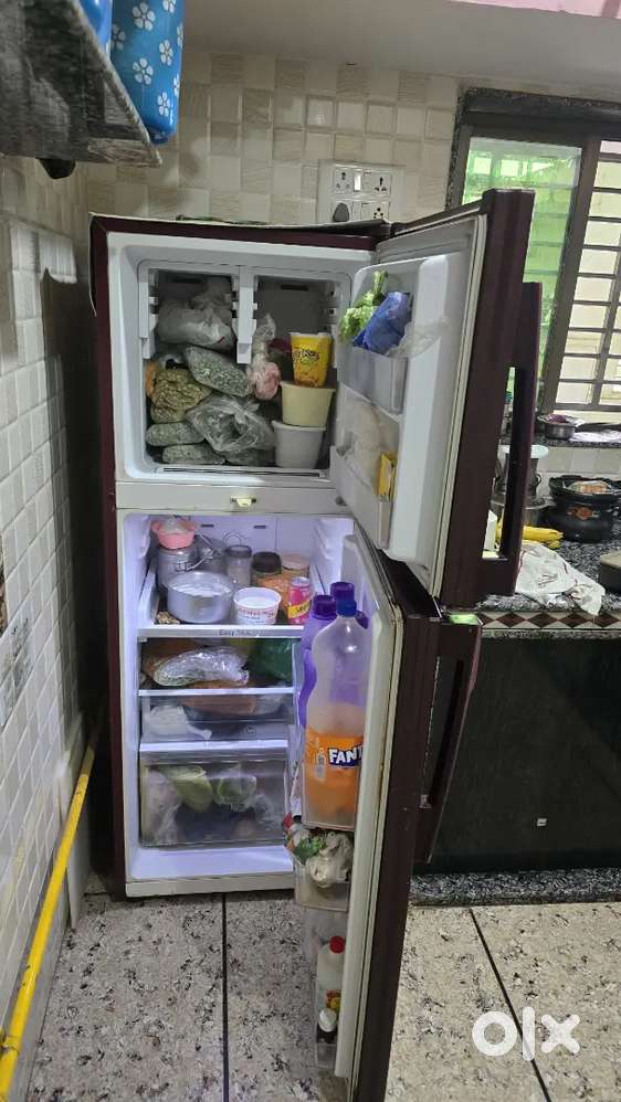 Samsung dubldor friz koprobam nahi 353 liters