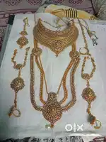 Bridal imitation jewellery(used only once) 2 set for 1600