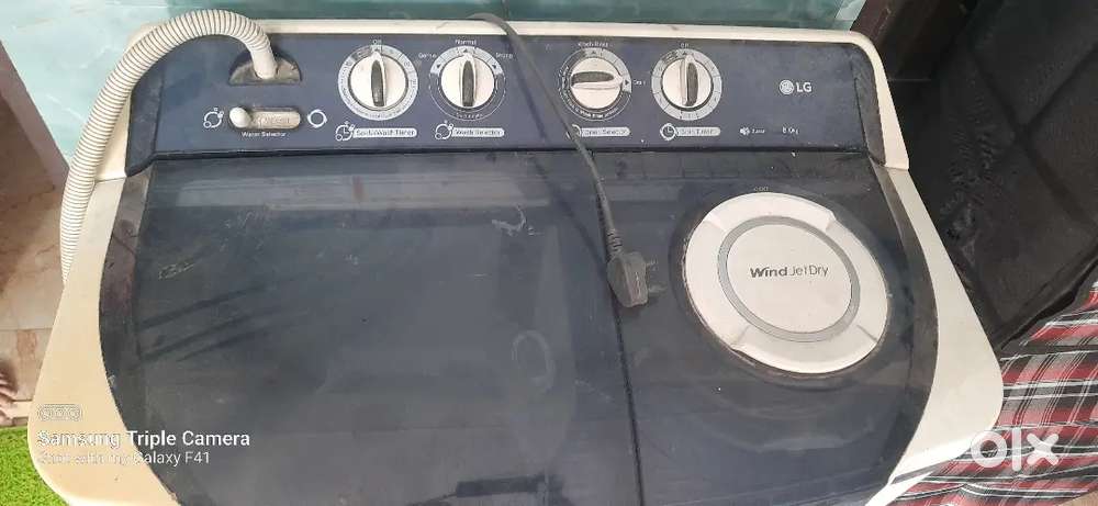 LG make 8kg washing machine