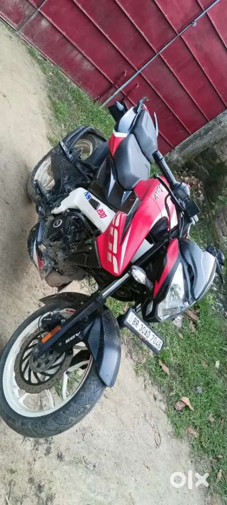 For sale in urgent bech rahe hai quki doosra bike lena hai
