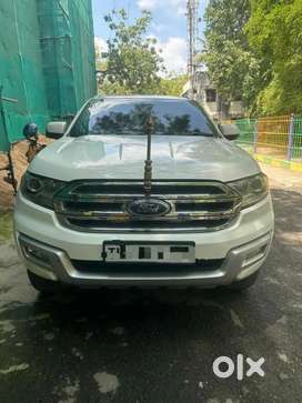 Ford Endeavour 2017 Diesel 127000 Km Driven