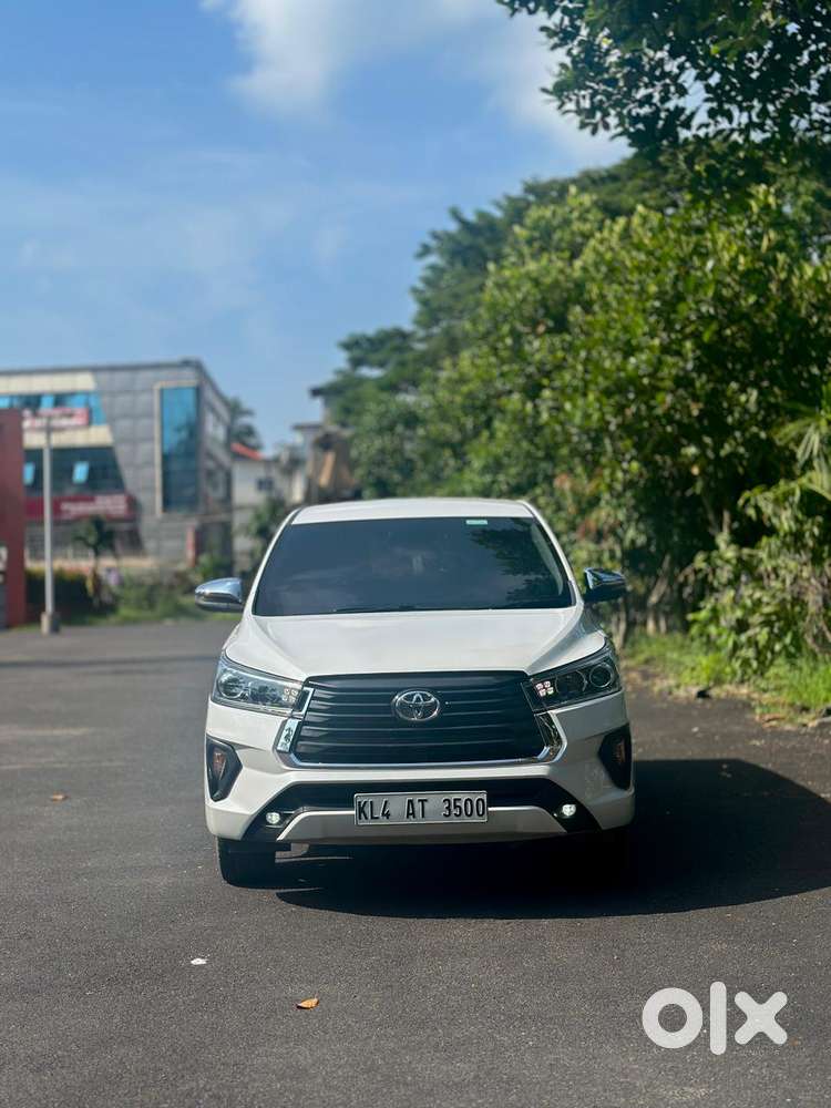 Toyota Innova Crysta [2020-ongoing] 2.7 ZX AT 7 STR, 2022, Petrol