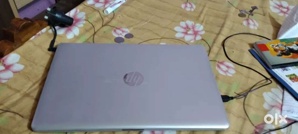 HP laptop i3
