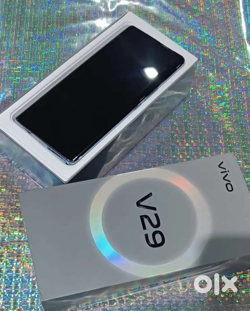 Vivo v29 for sale just 4 month mobile with box and bill