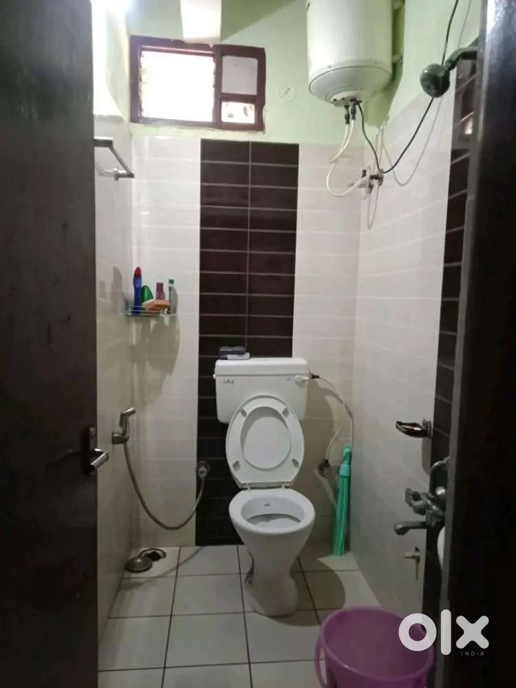 Comfort and liability Good Kitchen, Natural light and outdoor space