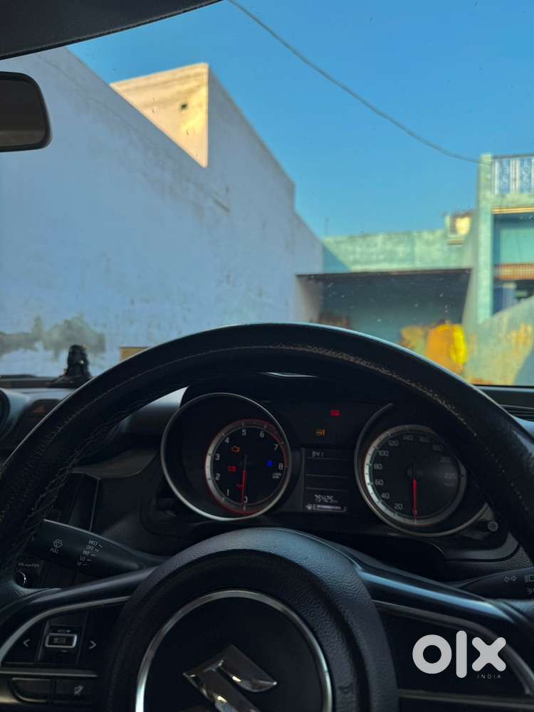 Swift vxi 2018 petrol