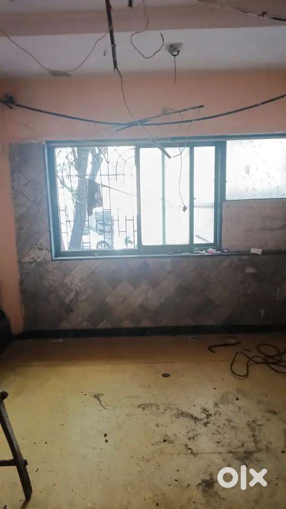 2 BHK Row House 38k Airoli Sec.08