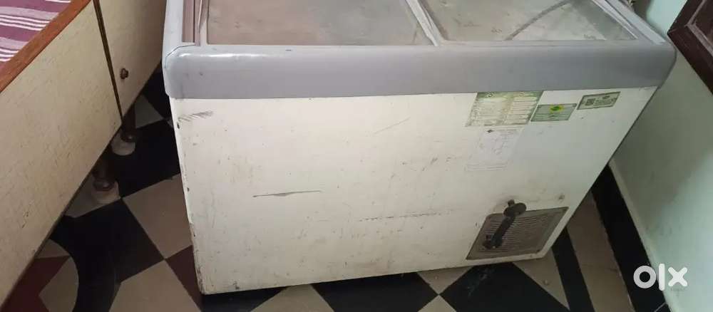 Deep freezer led light board and cylinder