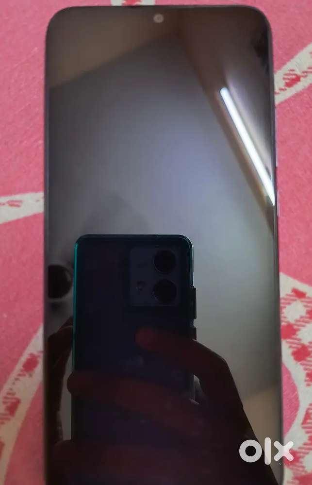 Poco c31 /  4gb and 64 internel memory