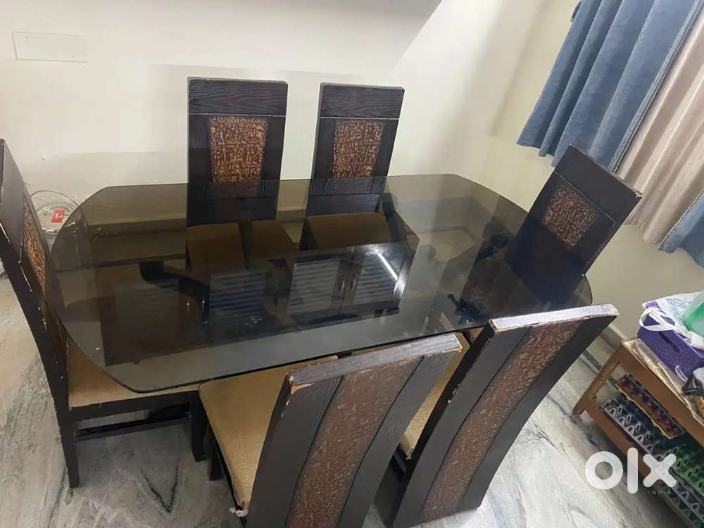 Dinning table