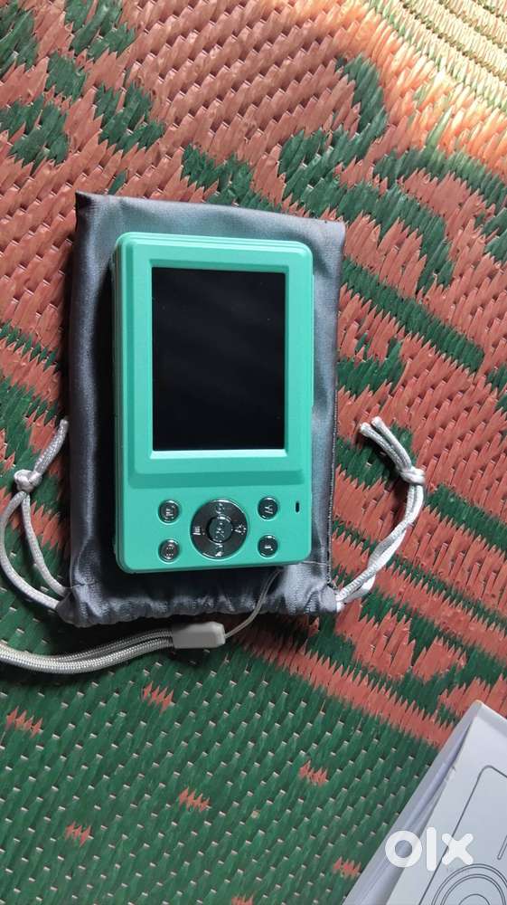 Lecran 1080P Kids digital camera girls/Boys 44.0MP camera 16x Zoom