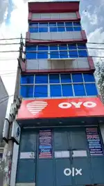 लड़का या लड़की!!!   OYO HOTEL _ में लड़के और