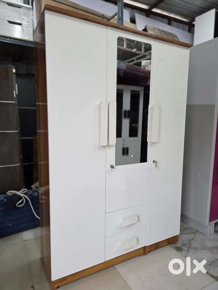 NEW 3 DOOR WARDROBE AT FACTORY PRICE