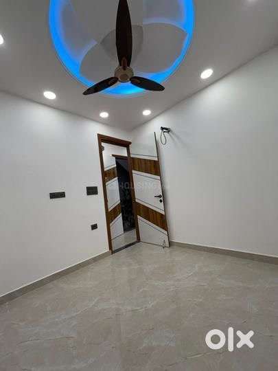 Need perosnal secretary for a real estate company