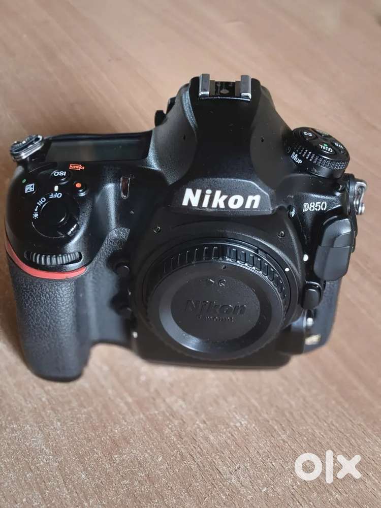 Nikon D850 with full kit