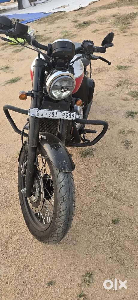 Jawa 42 Bobber