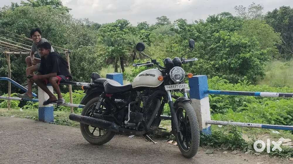 Urgent sell ,,Very good condition not need a single work,all pepars ok