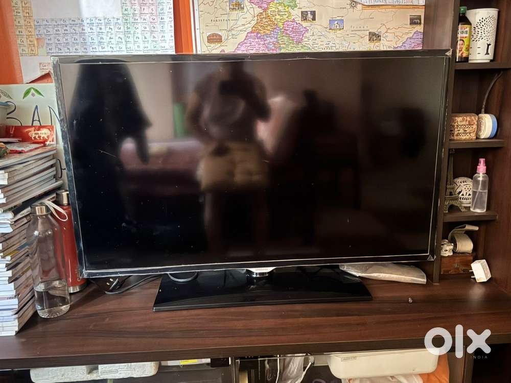 Samsung 42 inch Smart TV
