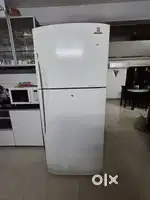 SAMSUNG REFRIGERATOR 520L