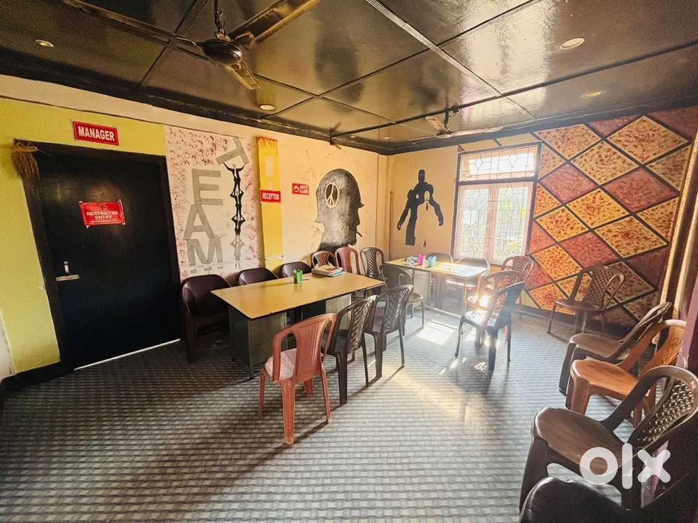 2 Large rooms available for rent