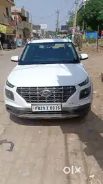 Hyundai Venue 2019 with vip number