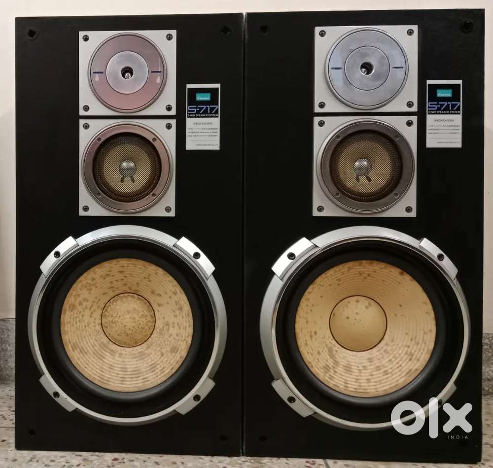 Sansui speaker model no s 717  120 watts RMS